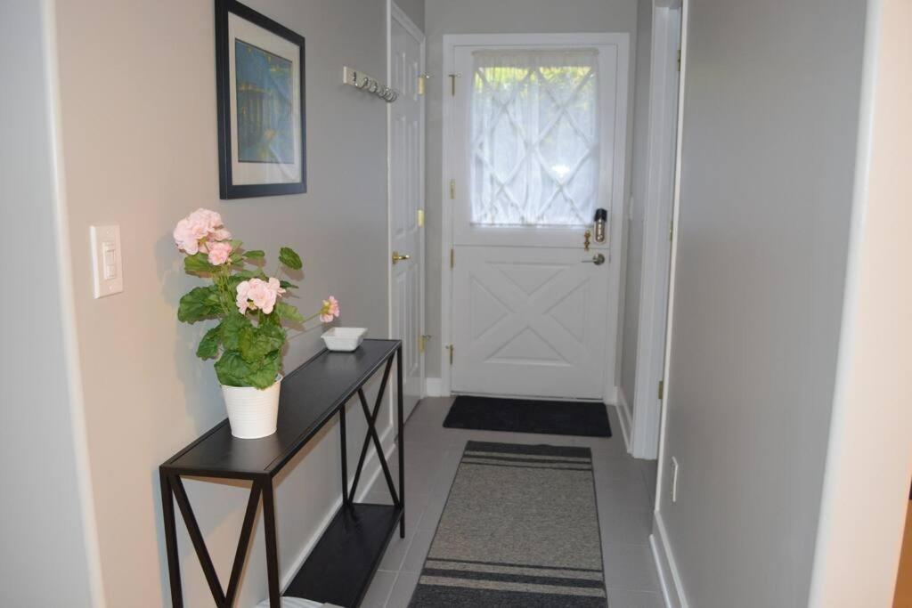 1-Bedroom Seaview Guesthouse On Seattle Luxury Estate With Views Of Olympic Mountains Luaran gambar