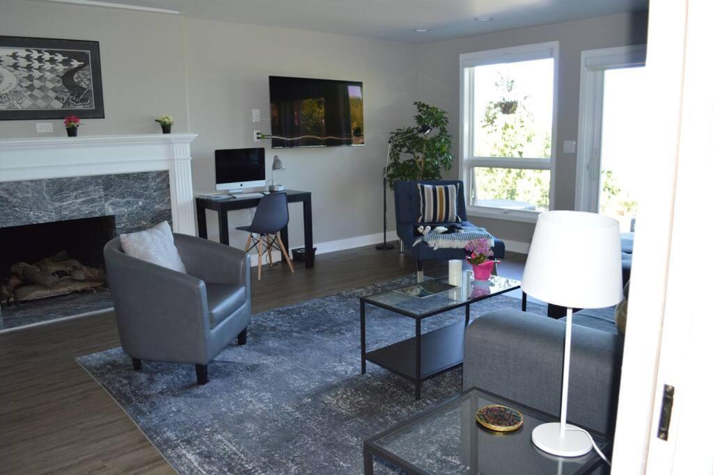 1-Bedroom Seaview Guesthouse On Seattle Luxury Estate With Views Of Olympic Mountains Luaran gambar